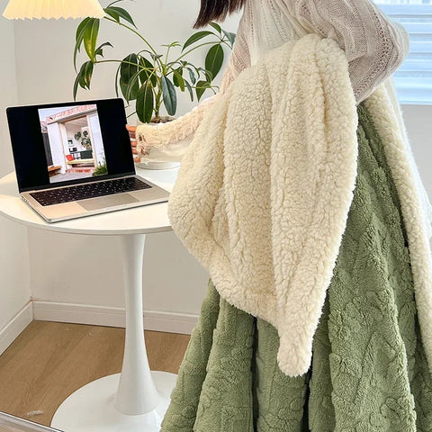 Soft Woolen Blanket for Bedding and Sofa, Warm Lamb Velvet Flannel Cover Blanket for Office, Air Conditioning and Nap