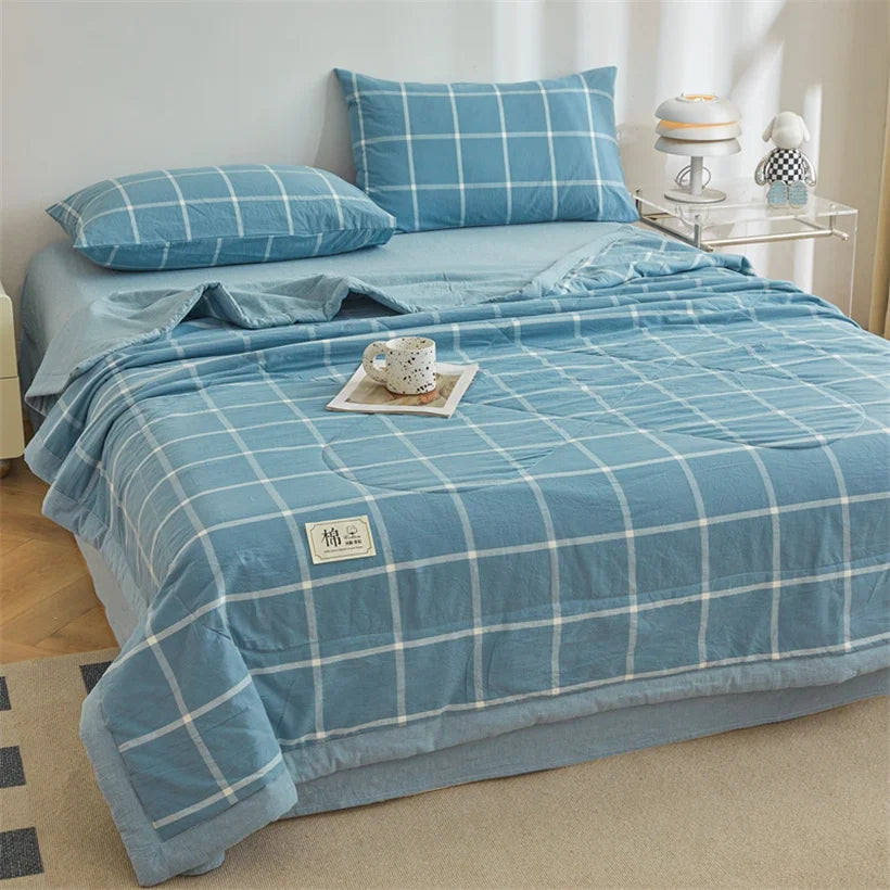 Ins Style Summer Quilt with 100% Cotton Filling Lightweight Skin-friendly Pure Cotton Quilt Plaid Style Thin Comforter Bed Duvet