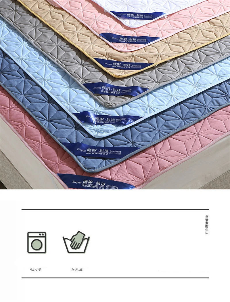 Sandwich Cotton Quilted Waterproof Bed Pad Elderly and Children Bed Protectors Pads Non-slip Anti Dust Skin-friendly Bed Cover