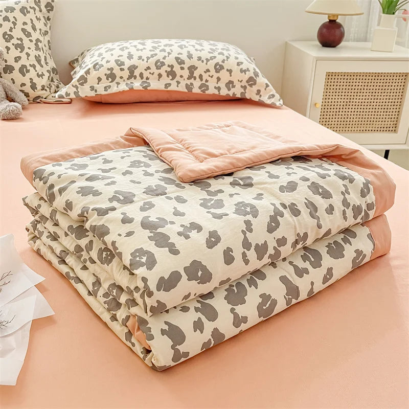 Floral Style Duvets for Summer Soft Comforter Breathable Bedspread 이불 Quilted Blanket Adults/Kids Thin Quilt (No Pillowcase)