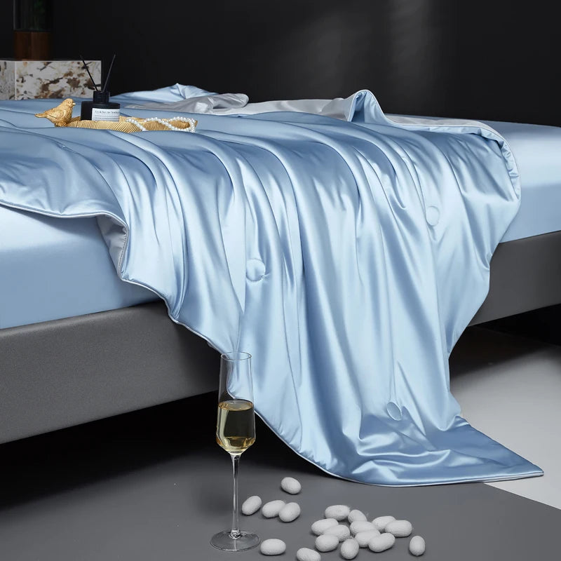 Luxurious Mulberry Silk Summer Quilt/Duvet/Comforter, 100% Natural Long Strand Silk Bedding, Washed Silk Shell, Lightweight Soft