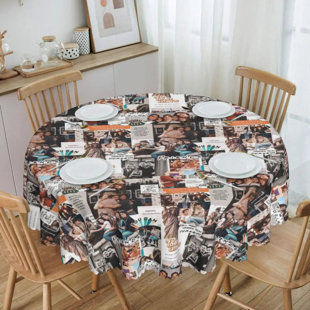 Customized I'll Be There For You Round Tablecloths 60 Inch Friends TV Show Table Covers for Kitchen Table Cloth